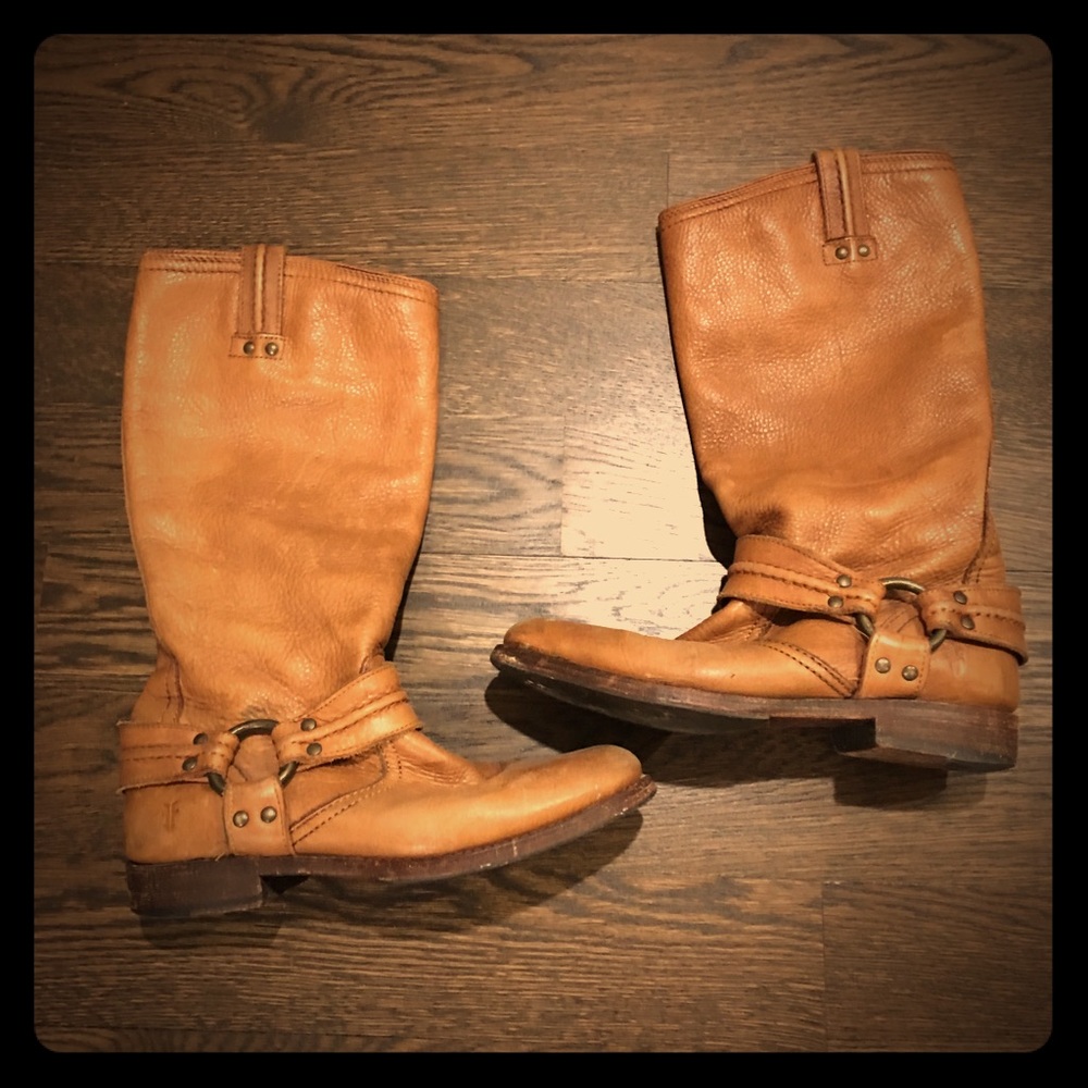 Frye boots tan size 6.5